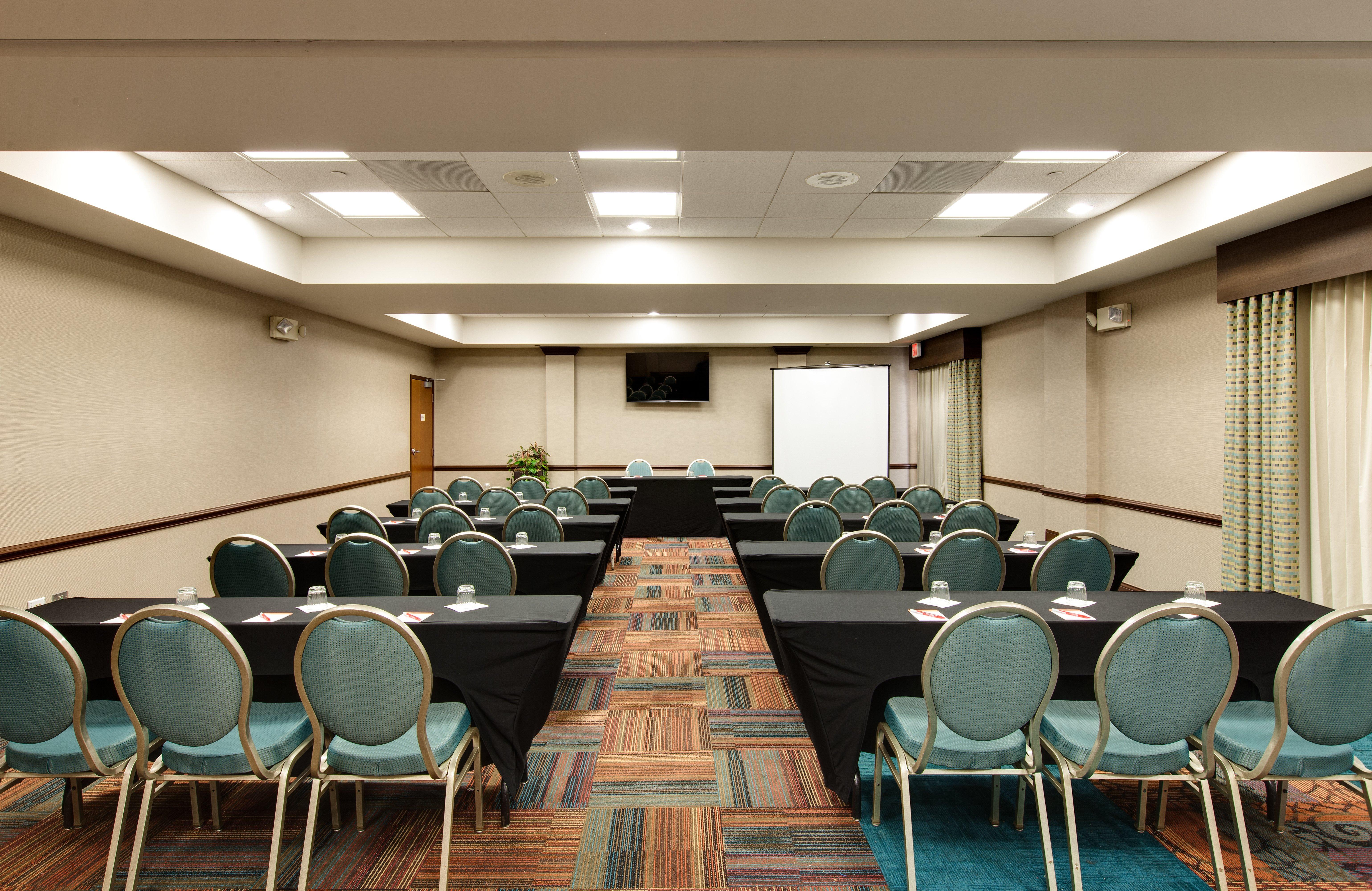 Hotel Indigo Chicago - Vernon Hills By Ihg Exterior photo