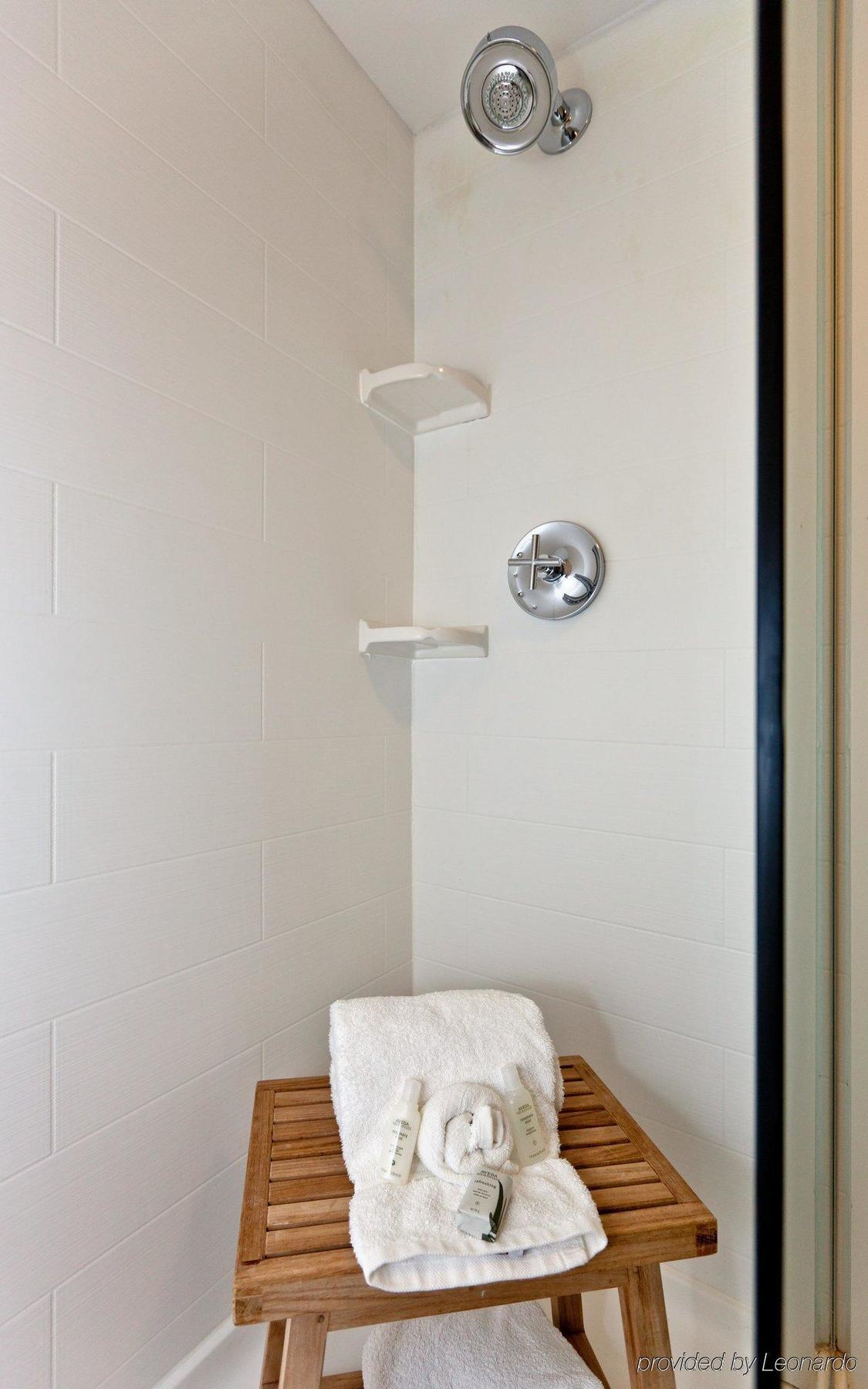 Hotel Indigo Chicago - Vernon Hills By Ihg Exterior photo